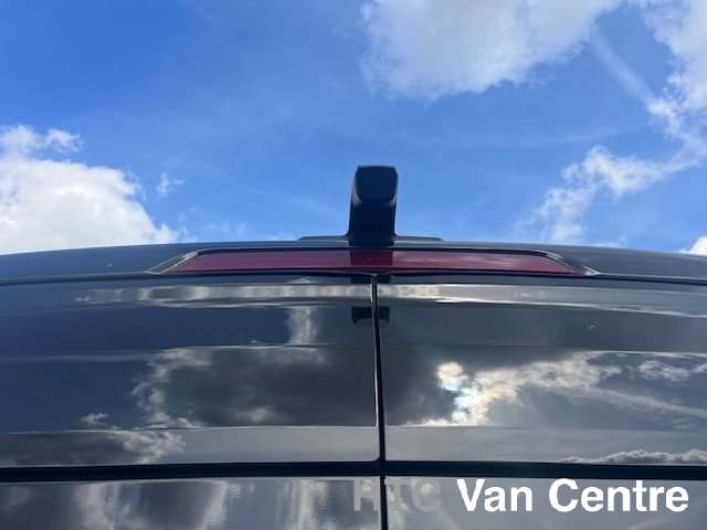 null MAXUS DELIVER 9 null MAXUS DELIVER 9