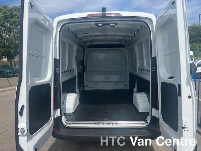 null MAXUS DELIVER 9 null MAXUS DELIVER 9