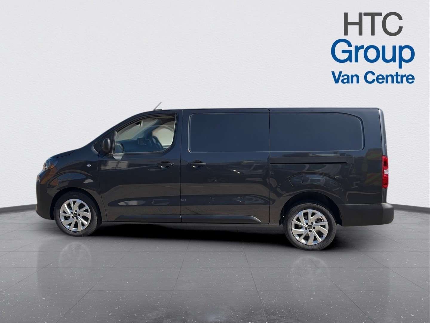 A 2026 FIAT SCUDO L2 2.0 145PS Auto with Tailgate A 2026 FIAT SCUDO L2 2.0 145PS Auto with Tailgate