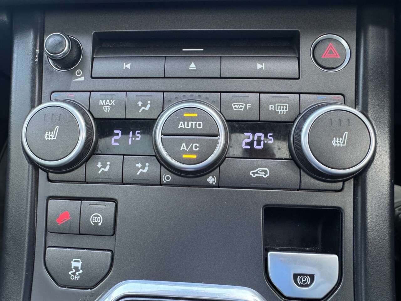 2015 LAND ROVER RANGE ROVER EVOQUE 2015 LAND ROVER RANGE ROVER EVOQUE