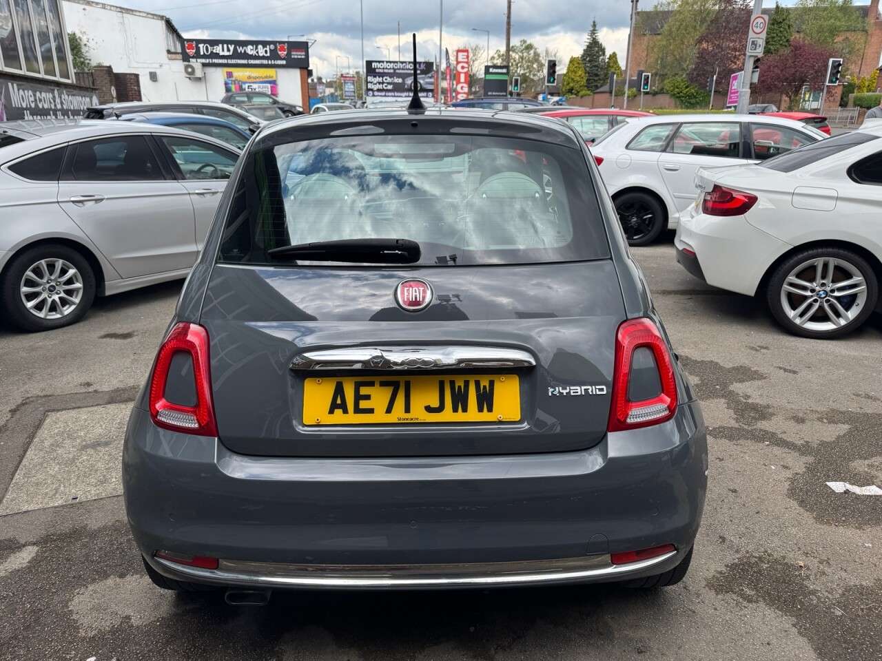 2021 FIAT 500 2021 FIAT 500