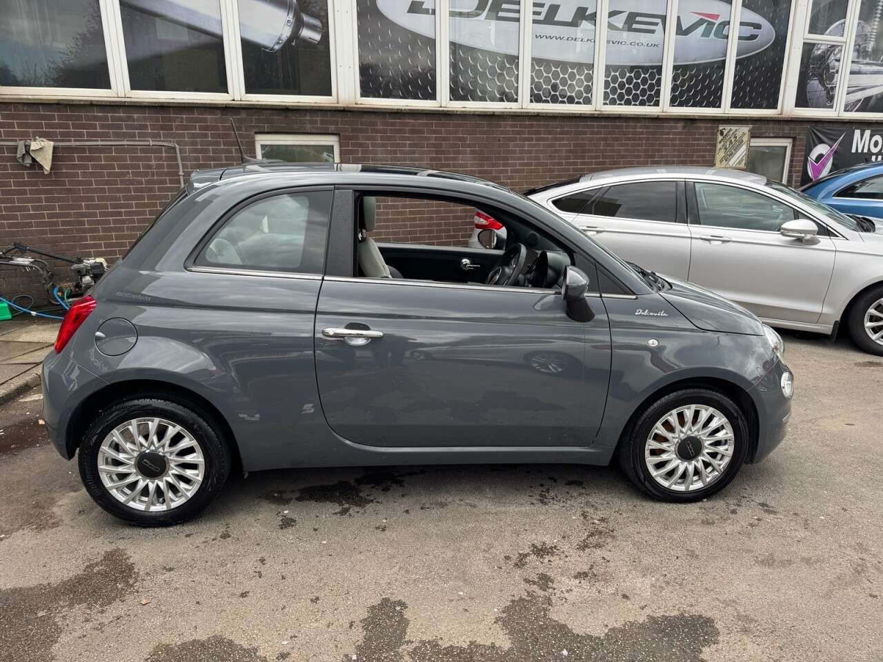 2021 FIAT 500 2021 FIAT 500