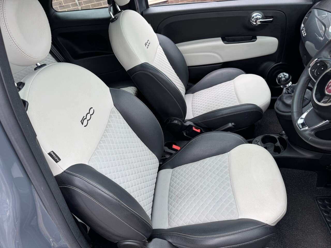 2021 FIAT 500 2021 FIAT 500