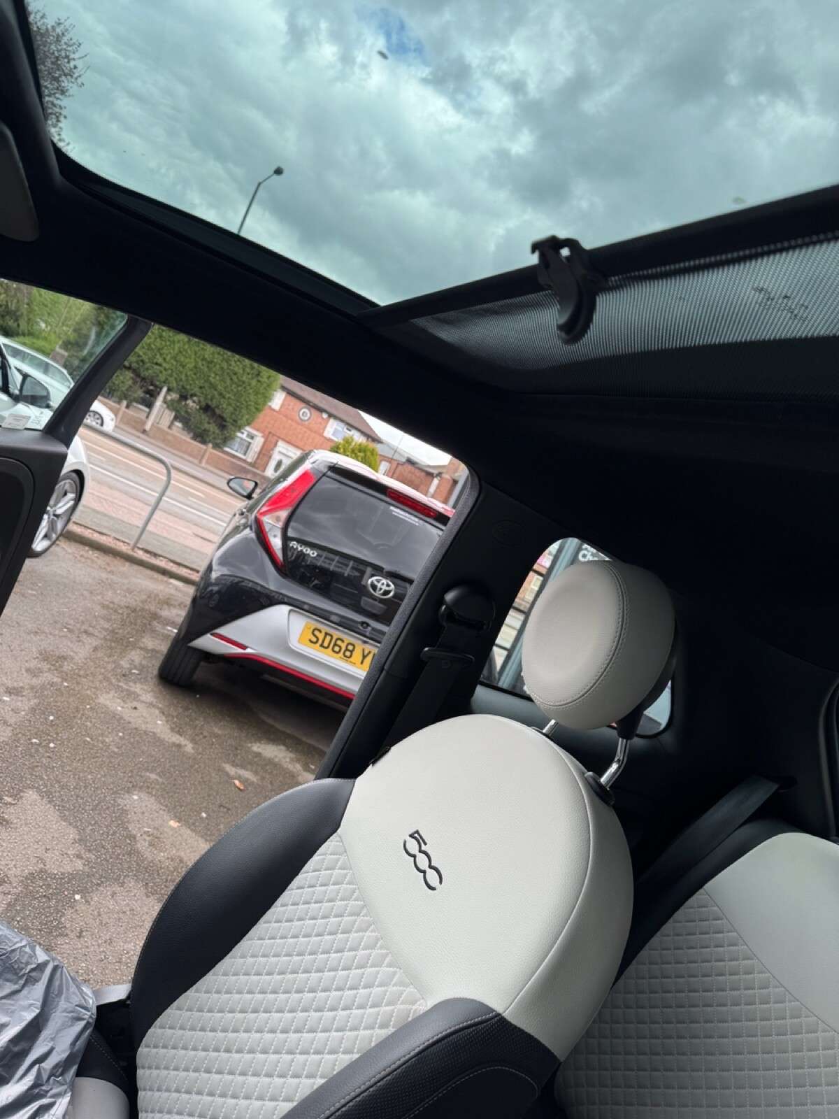 2021 FIAT 500 2021 FIAT 500