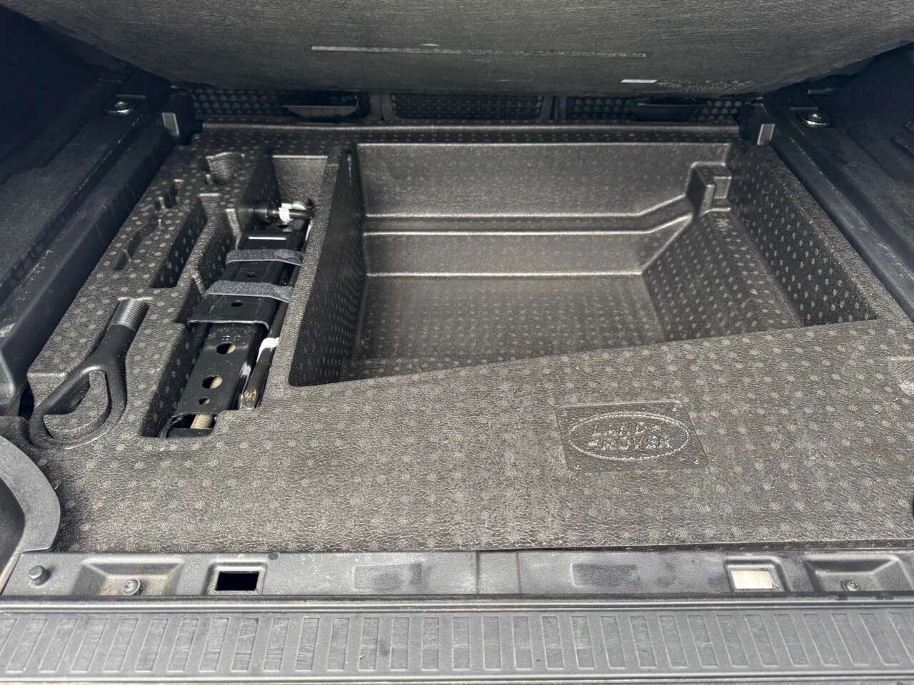 2020 LAND ROVER DEFENDER 2020 LAND ROVER DEFENDER