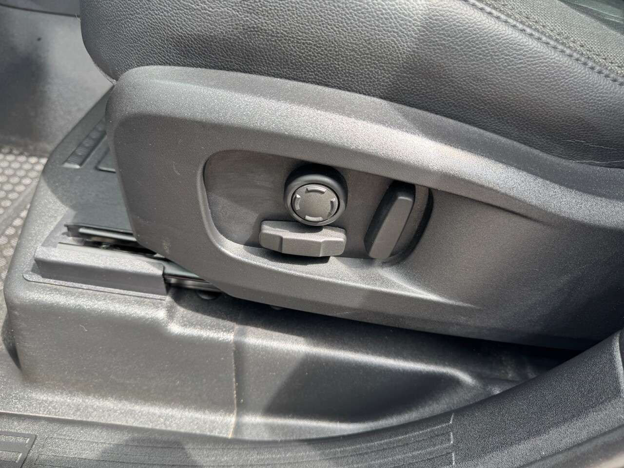 2020 LAND ROVER DEFENDER 2020 LAND ROVER DEFENDER