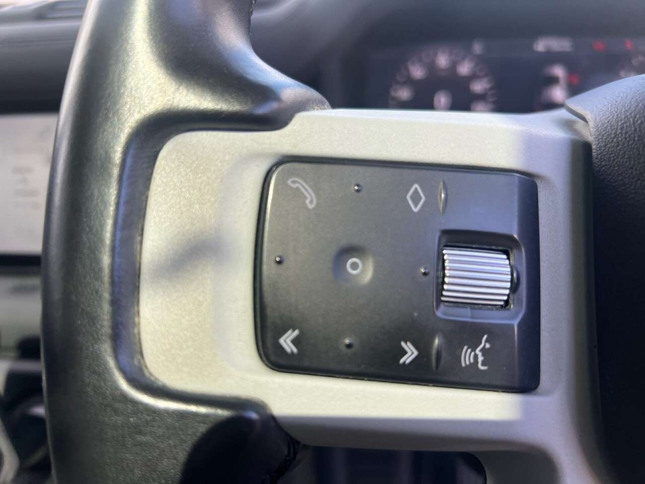 2020 LAND ROVER DEFENDER 2020 LAND ROVER DEFENDER