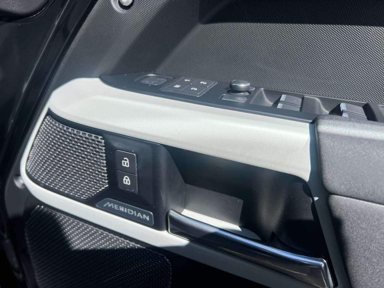 2020 LAND ROVER DEFENDER 2020 LAND ROVER DEFENDER