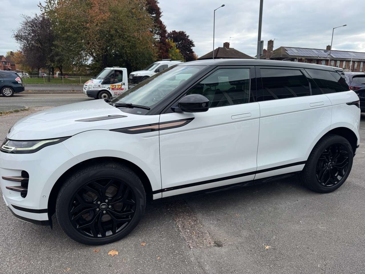 2019 LAND ROVER RANGE ROVER EVOQUE 2019 LAND ROVER RANGE ROVER EVOQUE