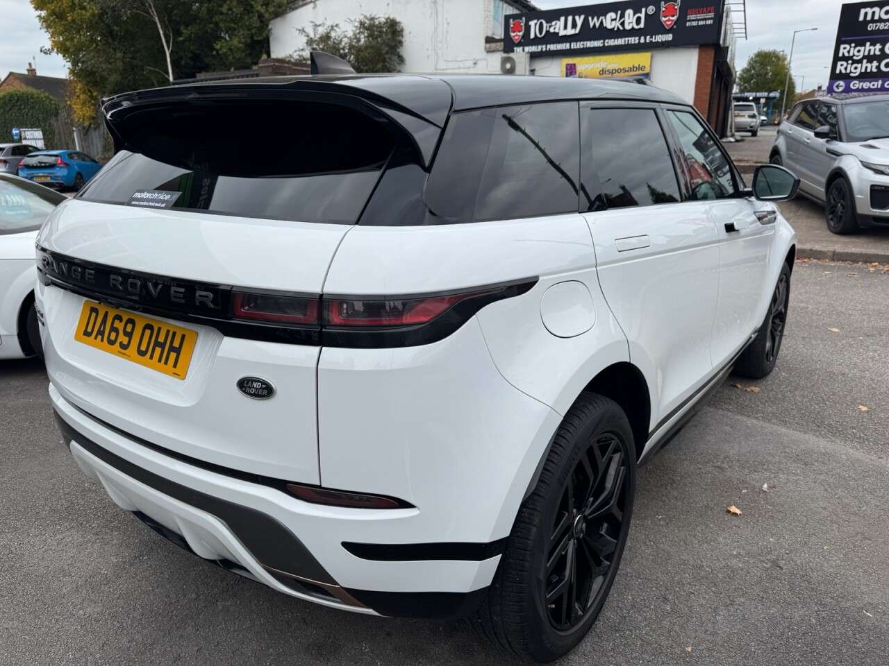 2019 LAND ROVER RANGE ROVER EVOQUE 2019 LAND ROVER RANGE ROVER EVOQUE