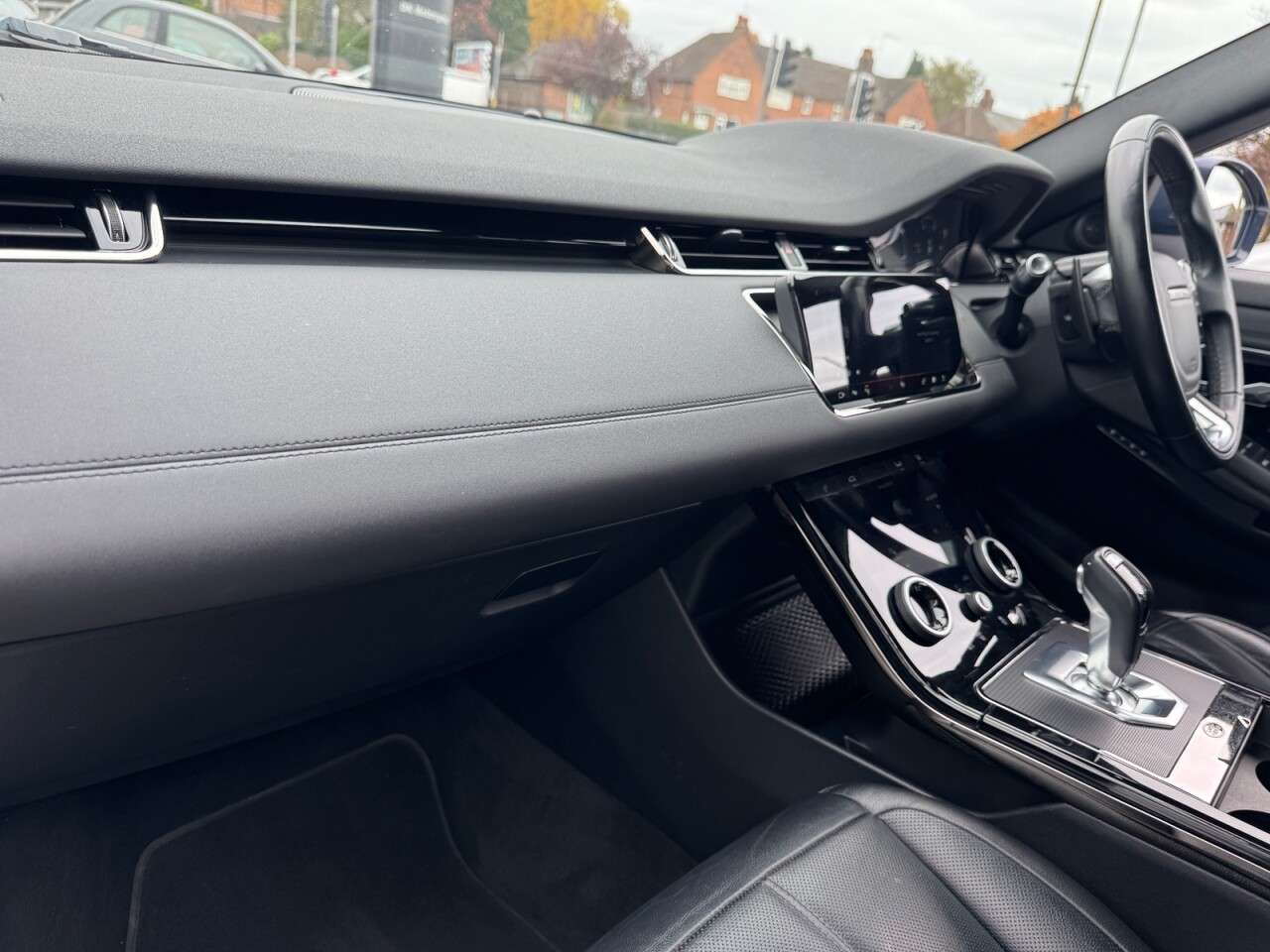 2019 LAND ROVER RANGE ROVER EVOQUE 2019 LAND ROVER RANGE ROVER EVOQUE