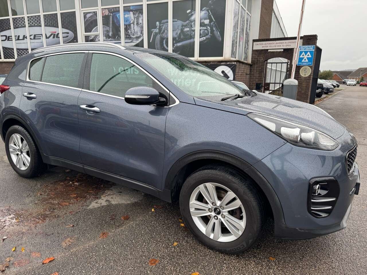 2017 KIA SPORTAGE 2017 KIA SPORTAGE