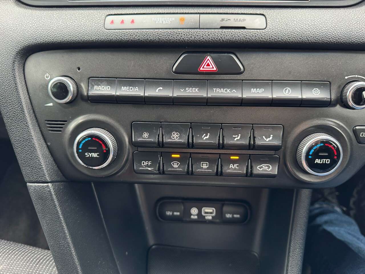 2017 KIA SPORTAGE 2017 KIA SPORTAGE