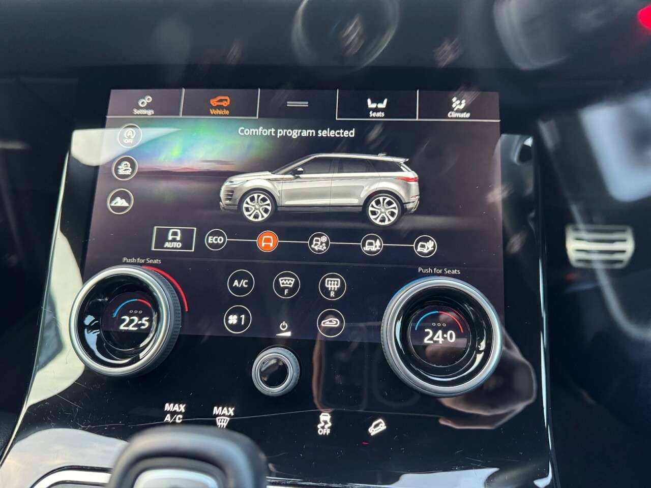 2020 LAND ROVER RANGE ROVER EVOQUE 2020 LAND ROVER RANGE ROVER EVOQUE