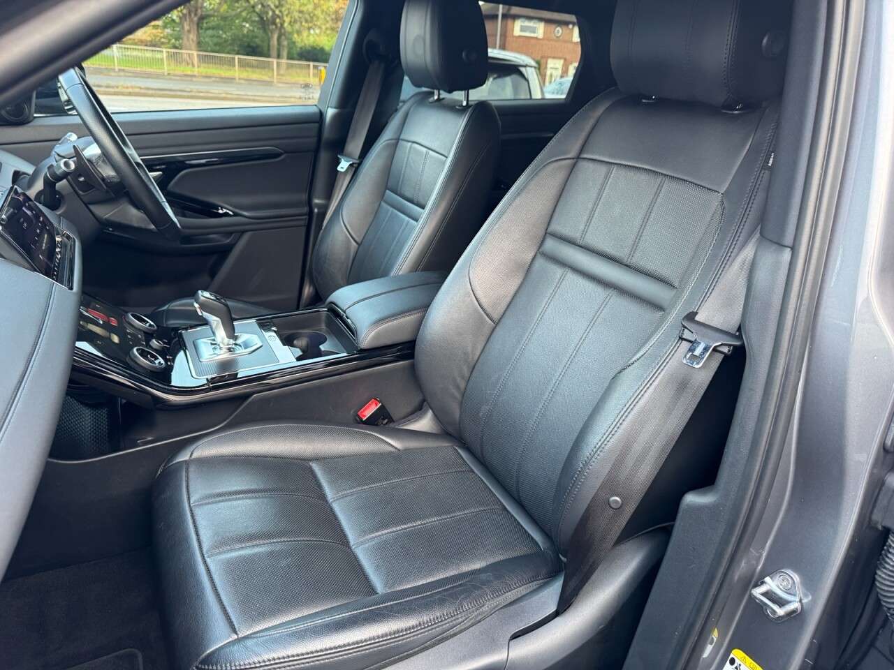 2020 LAND ROVER RANGE ROVER EVOQUE 2020 LAND ROVER RANGE ROVER EVOQUE