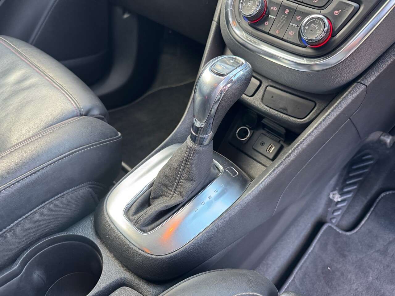 2015 VAUXHALL MOKKA 2015 VAUXHALL MOKKA