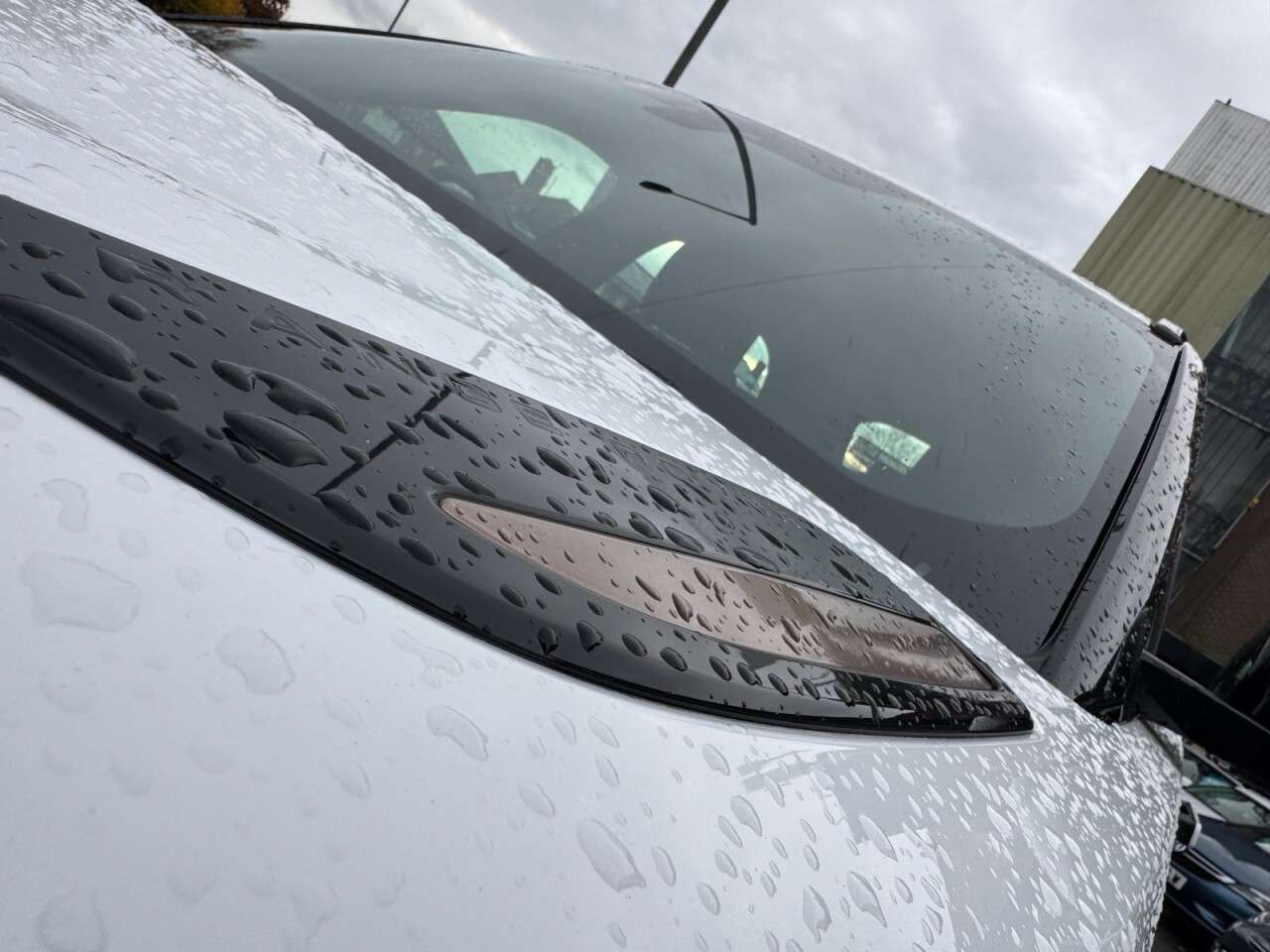 2018 LAND ROVER RANGE ROVER VELAR 2018 LAND ROVER RANGE ROVER VELAR