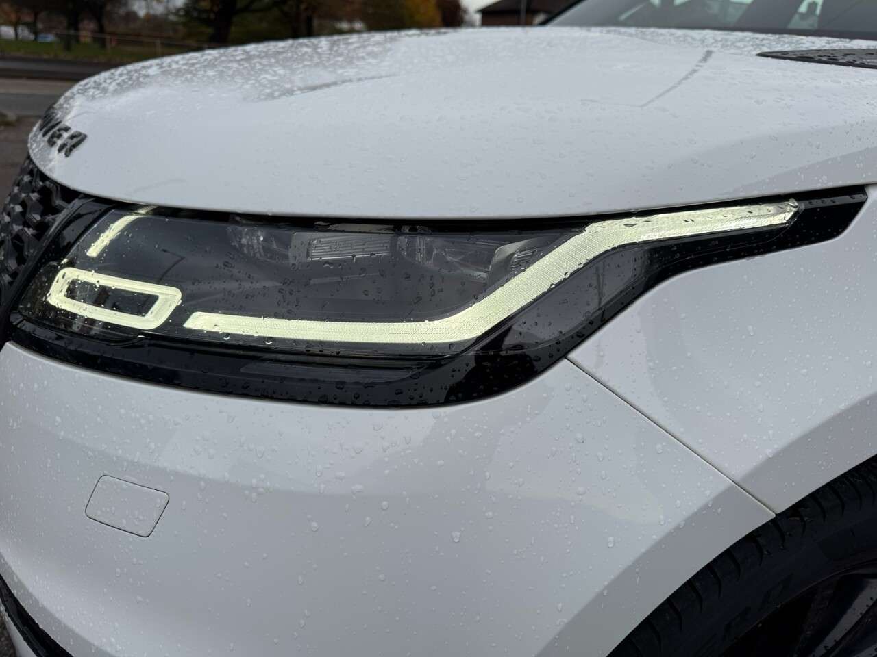 2018 LAND ROVER RANGE ROVER VELAR 2018 LAND ROVER RANGE ROVER VELAR