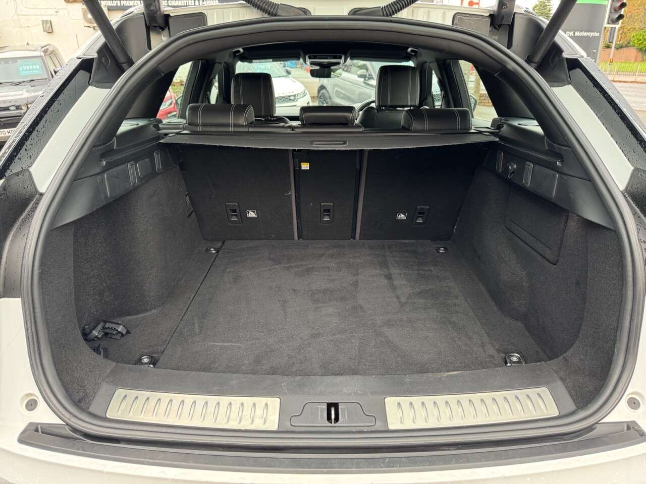 2018 LAND ROVER RANGE ROVER VELAR 2018 LAND ROVER RANGE ROVER VELAR