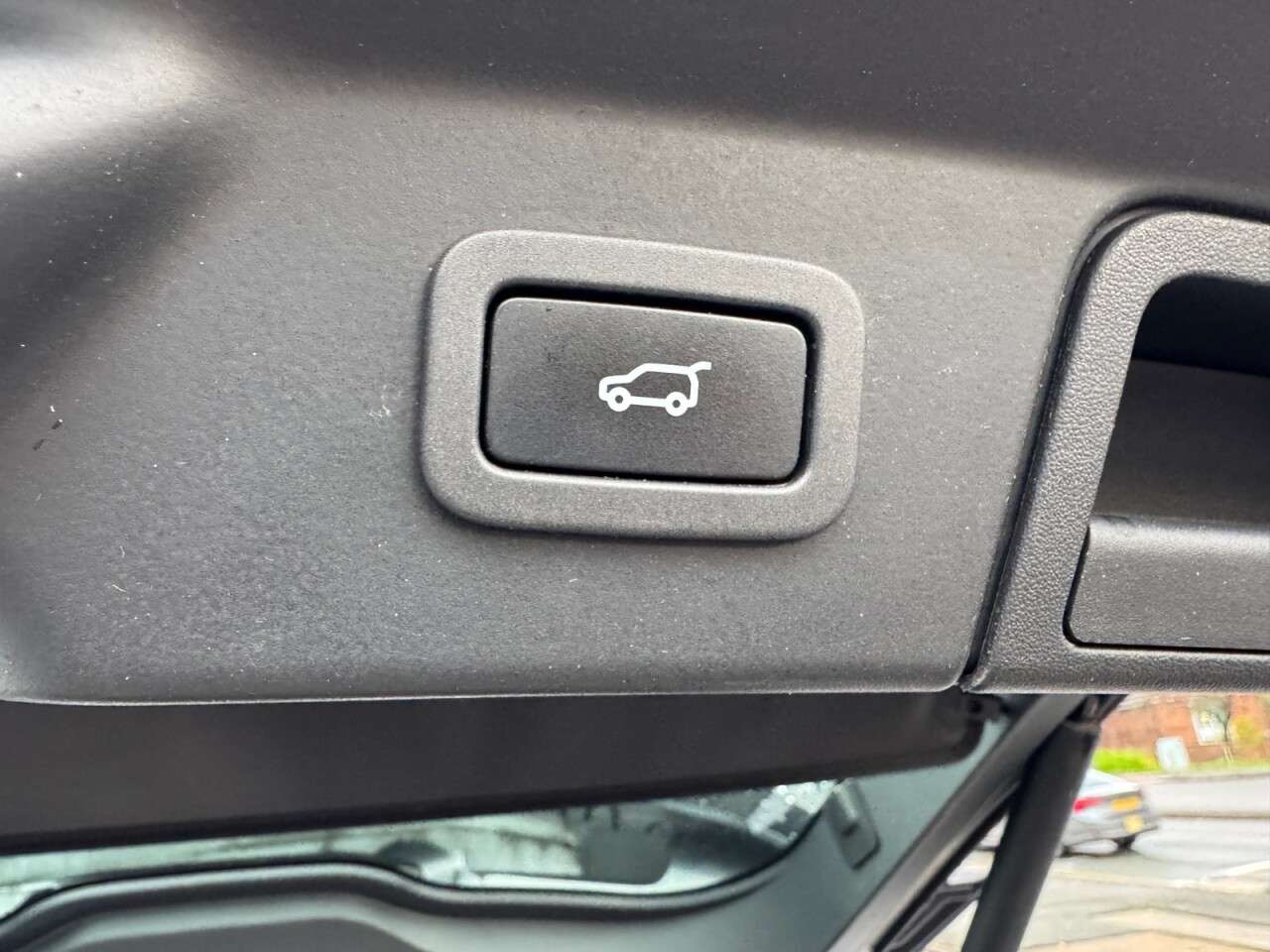 2018 LAND ROVER RANGE ROVER VELAR 2018 LAND ROVER RANGE ROVER VELAR