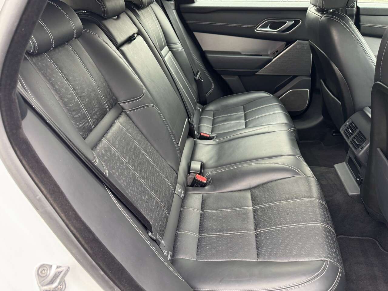 2018 LAND ROVER RANGE ROVER VELAR 2018 LAND ROVER RANGE ROVER VELAR