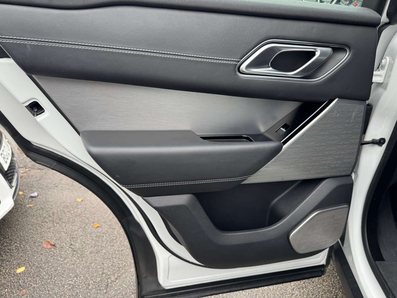 2018 LAND ROVER RANGE ROVER VELAR 2018 LAND ROVER RANGE ROVER VELAR