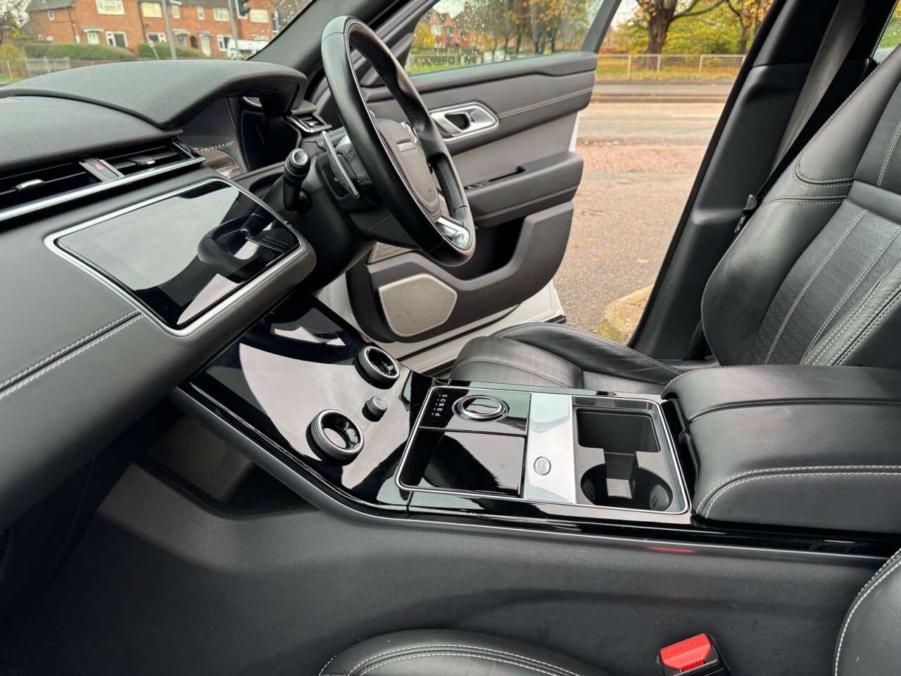 2018 LAND ROVER RANGE ROVER VELAR 2018 LAND ROVER RANGE ROVER VELAR