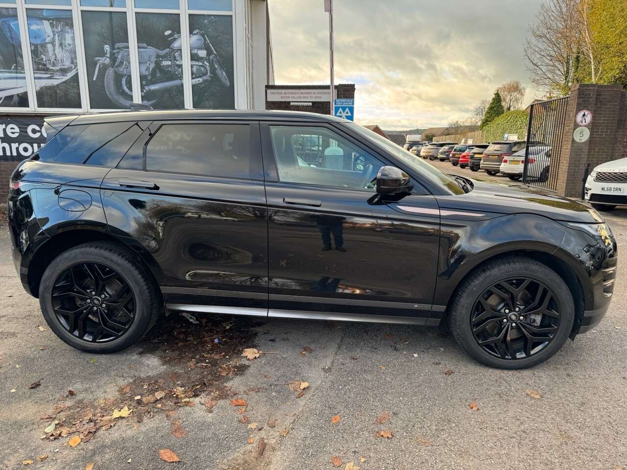 2019 LAND ROVER RANGE ROVER EVOQUE 2019 LAND ROVER RANGE ROVER EVOQUE