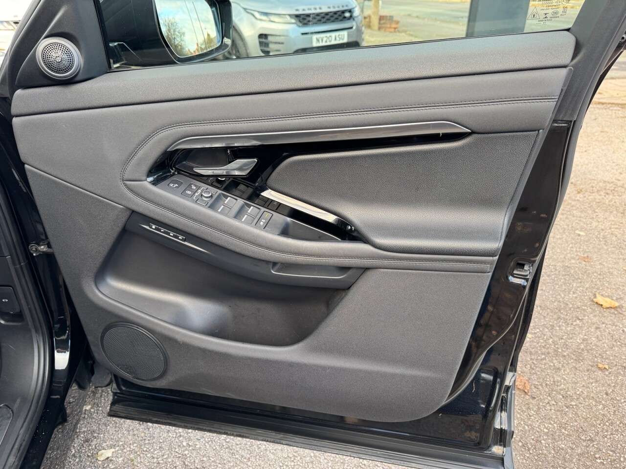 2019 LAND ROVER RANGE ROVER EVOQUE 2019 LAND ROVER RANGE ROVER EVOQUE