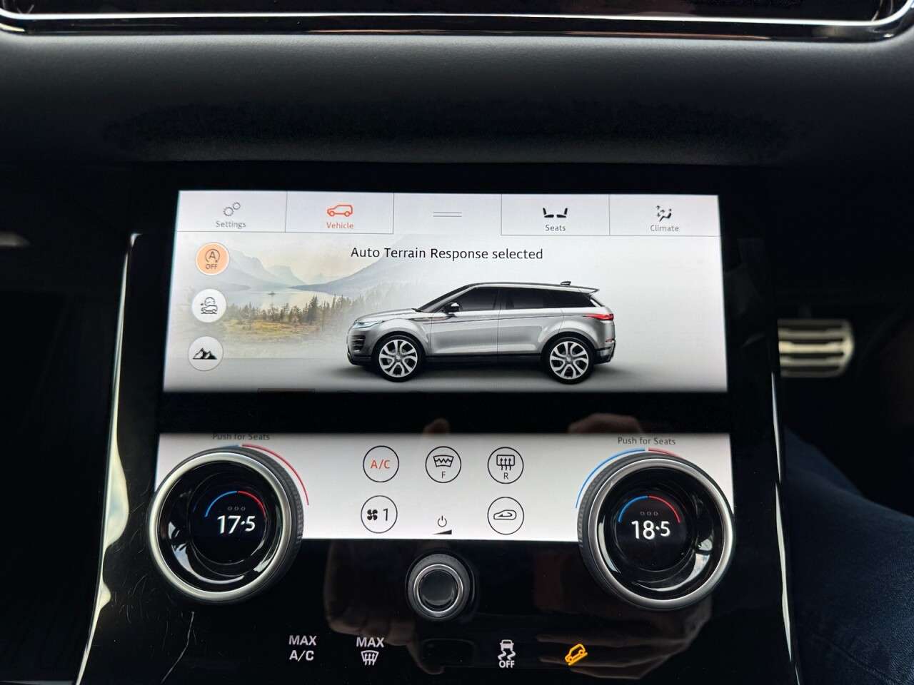 2019 LAND ROVER RANGE ROVER EVOQUE 2019 LAND ROVER RANGE ROVER EVOQUE