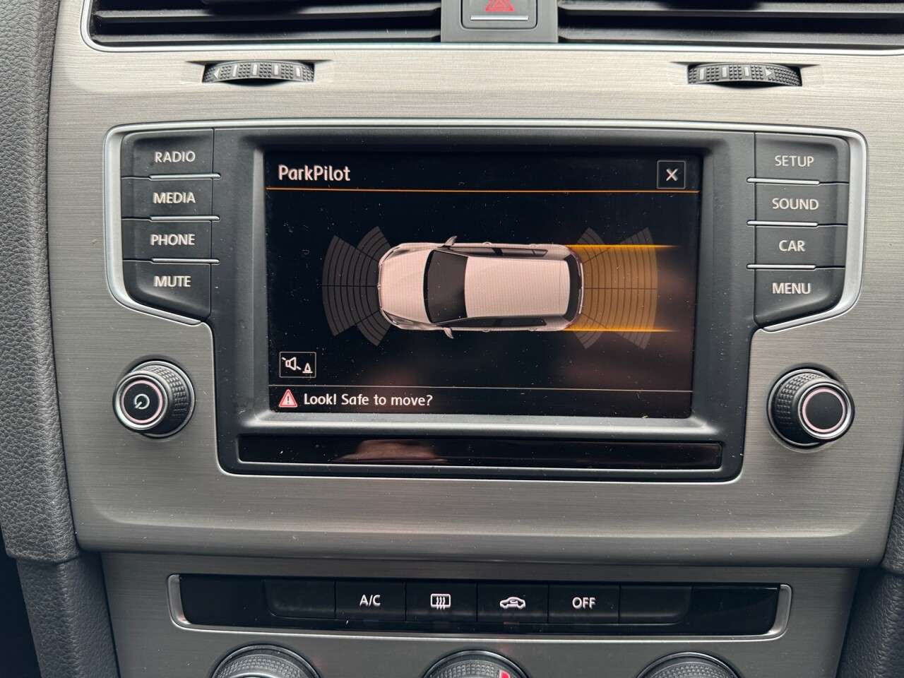 2015 VOLKSWAGEN GOLF 2015 VOLKSWAGEN GOLF