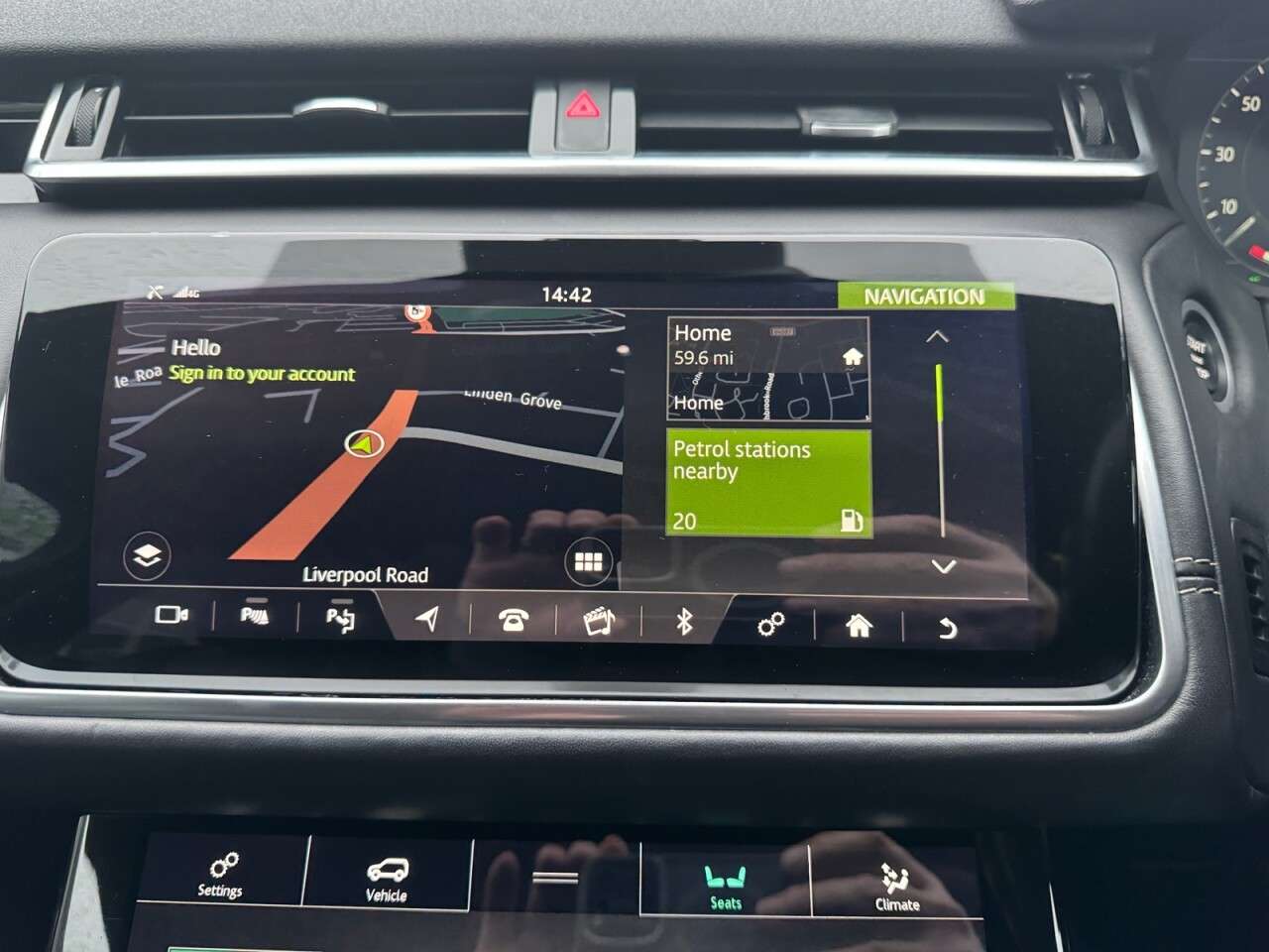 2018 LAND ROVER RANGE ROVER VELAR 2018 LAND ROVER RANGE ROVER VELAR