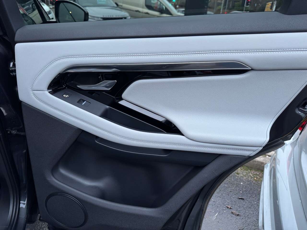 2020 LAND ROVER RANGE ROVER EVOQUE 2020 LAND ROVER RANGE ROVER EVOQUE