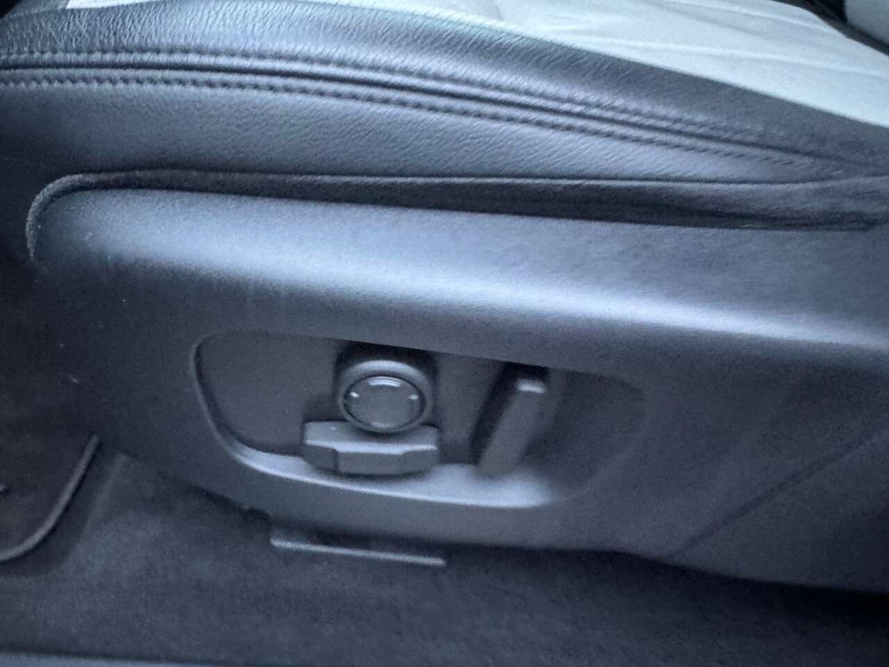 2020 LAND ROVER RANGE ROVER EVOQUE 2020 LAND ROVER RANGE ROVER EVOQUE