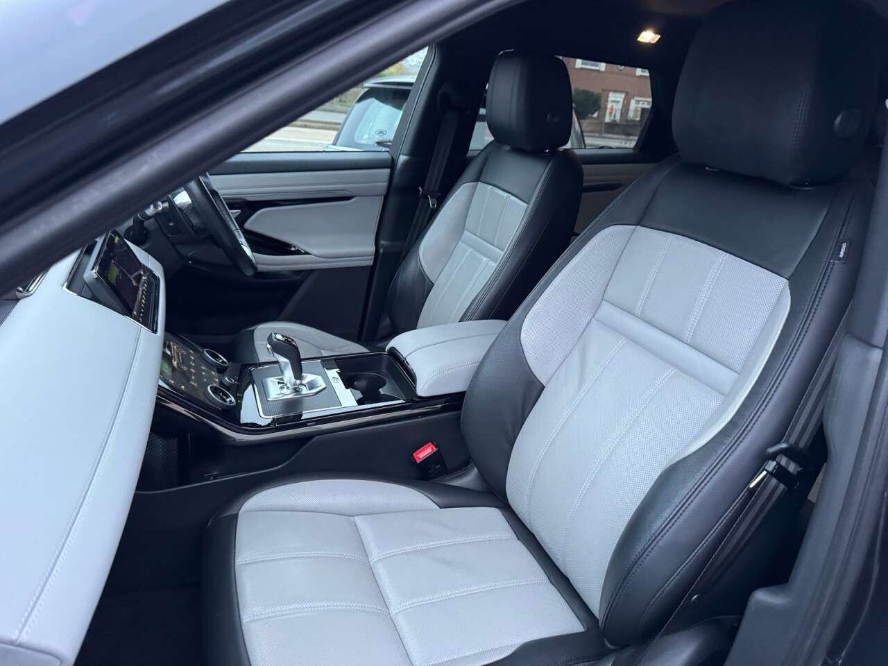 2020 LAND ROVER RANGE ROVER EVOQUE 2020 LAND ROVER RANGE ROVER EVOQUE