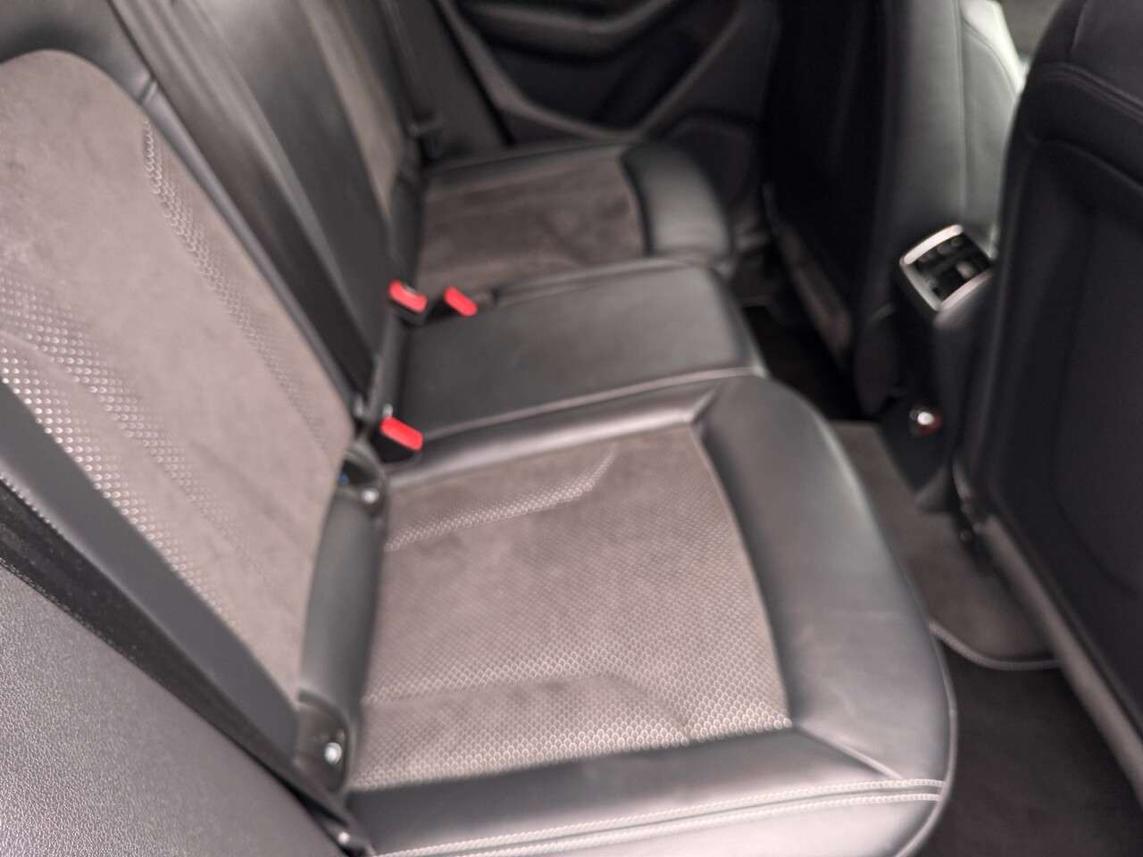 2015 AUDI Q3 2015 AUDI Q3