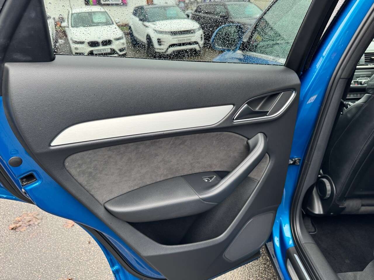 2015 AUDI Q3 2015 AUDI Q3