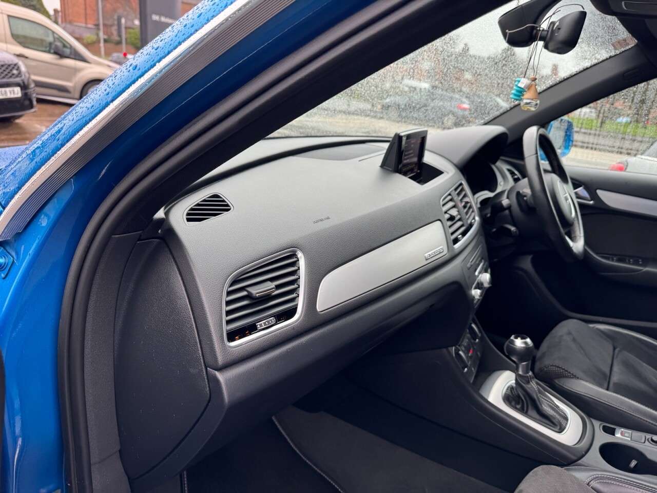 2015 AUDI Q3 2015 AUDI Q3