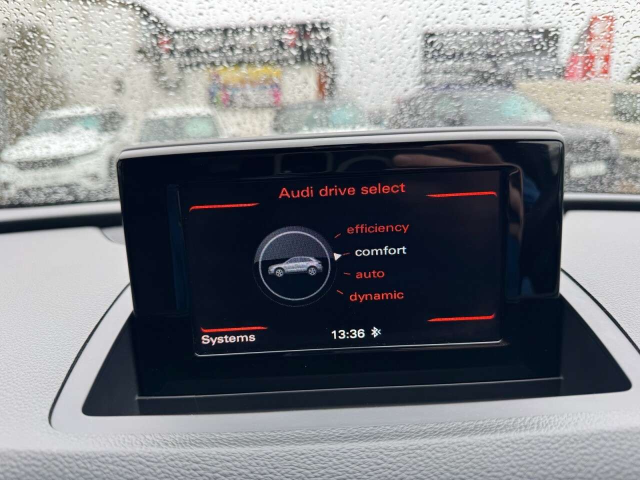 2015 AUDI Q3 2015 AUDI Q3