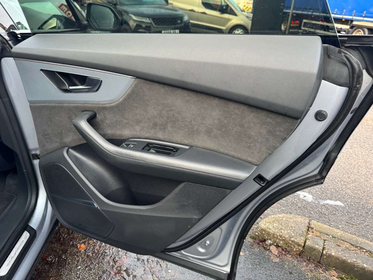 2020 AUDI RSQ8 2020 AUDI RSQ8