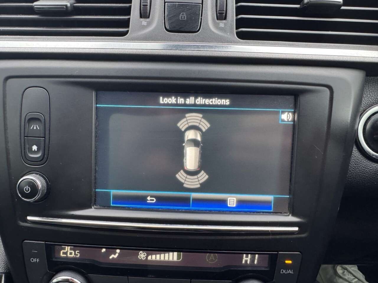 2015 RENAULT KADJAR 2015 RENAULT KADJAR