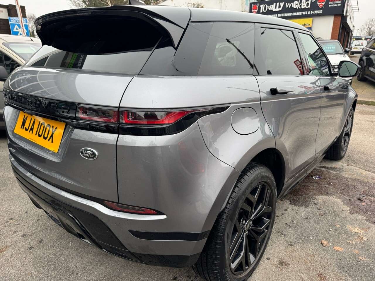 2020 LAND ROVER RANGE ROVER EVOQUE 2020 LAND ROVER RANGE ROVER EVOQUE