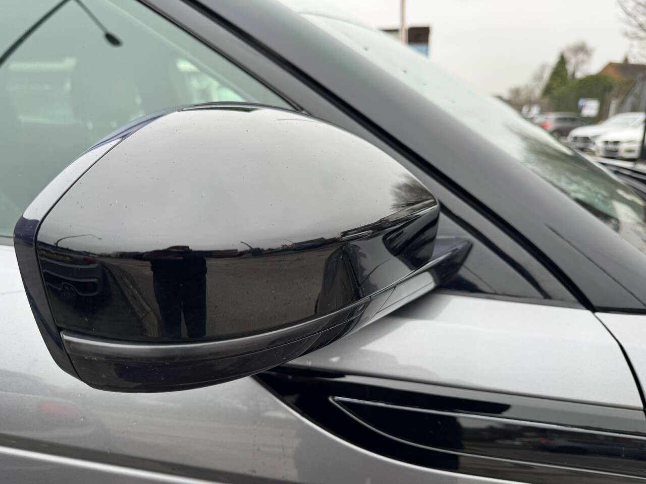 2020 LAND ROVER RANGE ROVER EVOQUE 2020 LAND ROVER RANGE ROVER EVOQUE