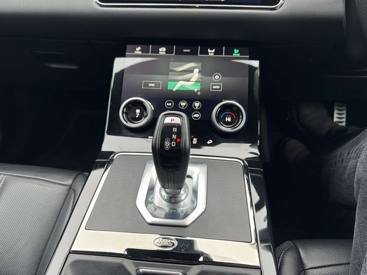 2020 LAND ROVER RANGE ROVER EVOQUE 2020 LAND ROVER RANGE ROVER EVOQUE