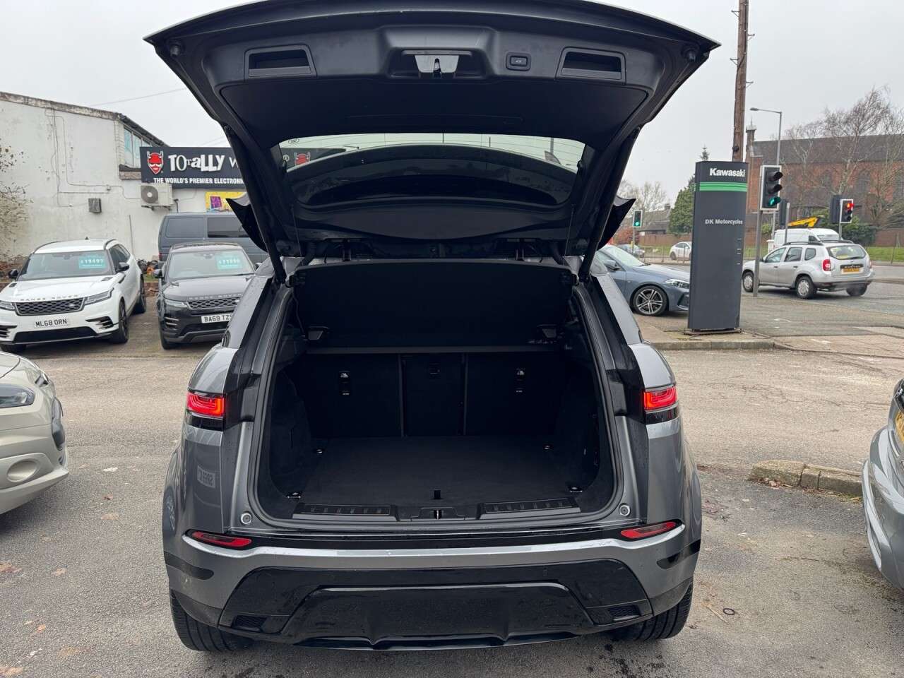 2020 LAND ROVER RANGE ROVER EVOQUE 2020 LAND ROVER RANGE ROVER EVOQUE