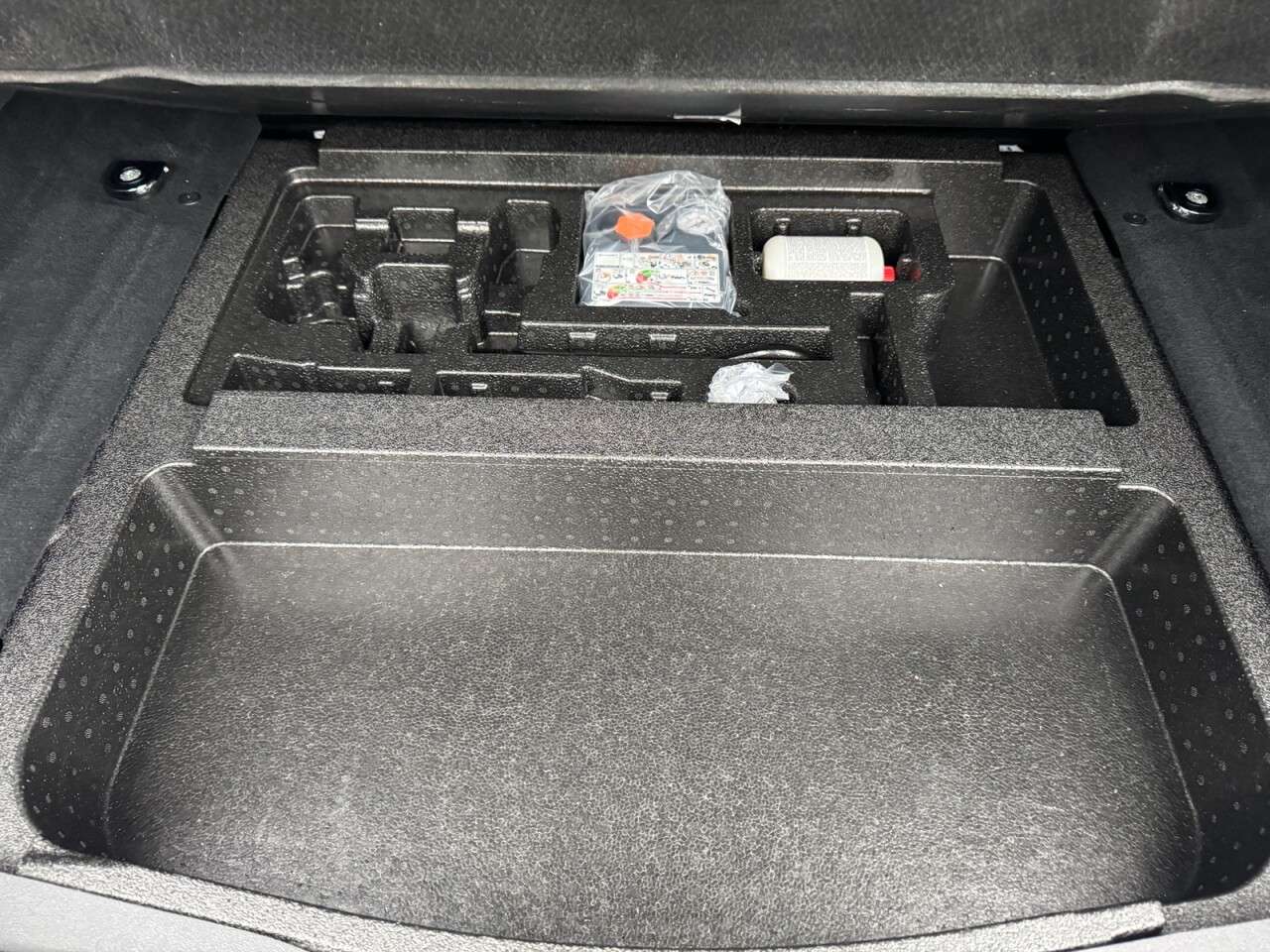 2020 LAND ROVER RANGE ROVER EVOQUE 2020 LAND ROVER RANGE ROVER EVOQUE