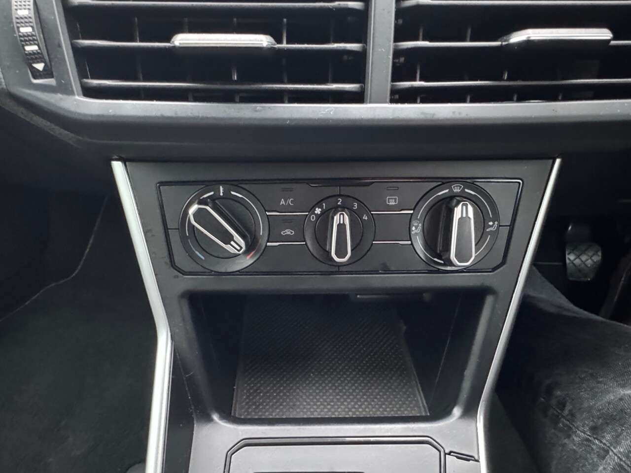 2021 VOLKSWAGEN POLO 2021 VOLKSWAGEN POLO