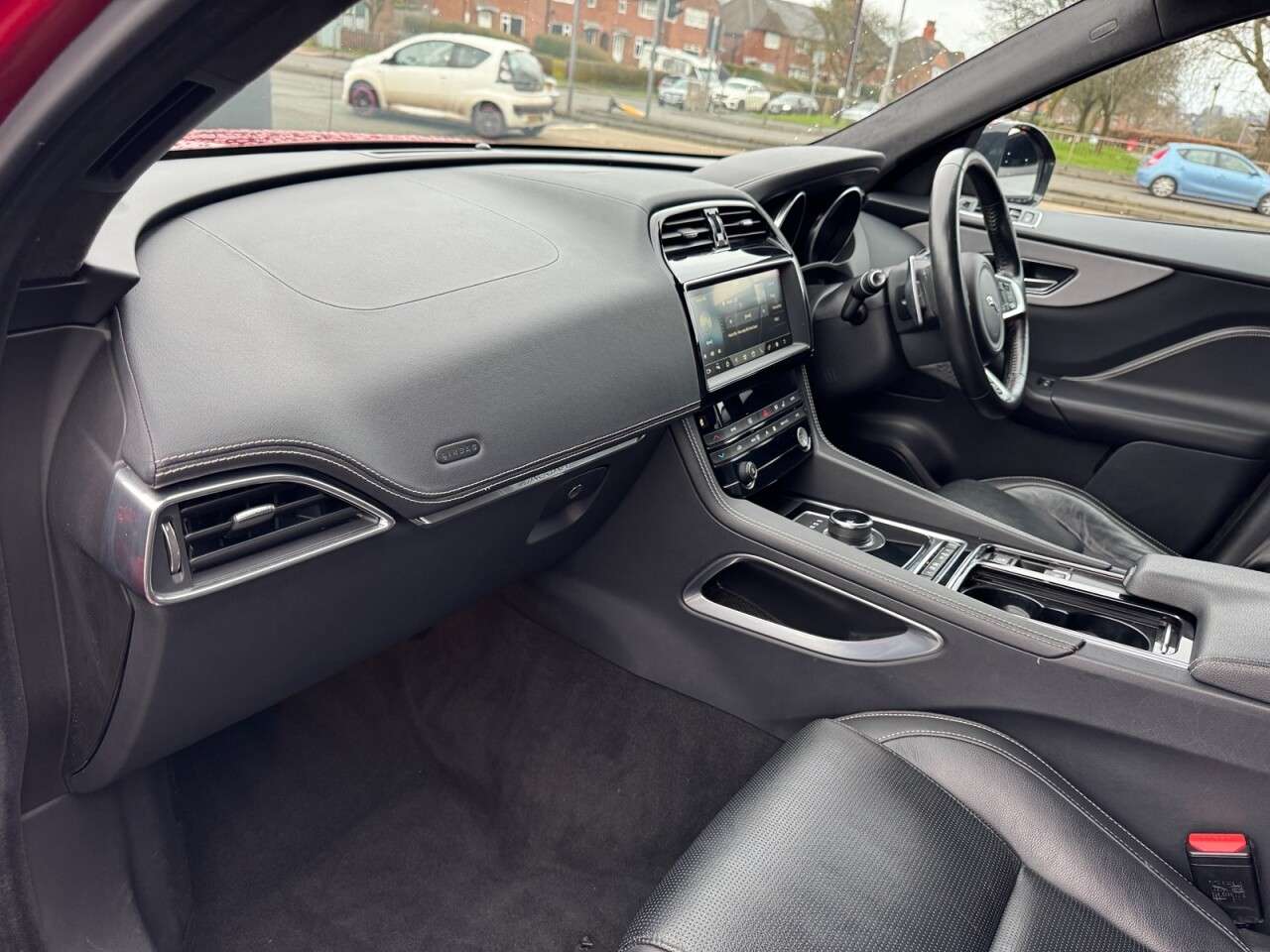 2021 JAGUAR F-PACE 2021 JAGUAR F-PACE