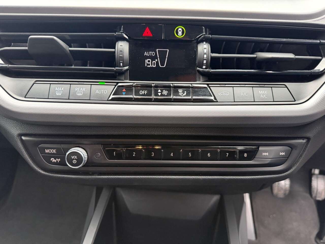 2021 BMW 1 SERIES 2021 BMW 1 SERIES