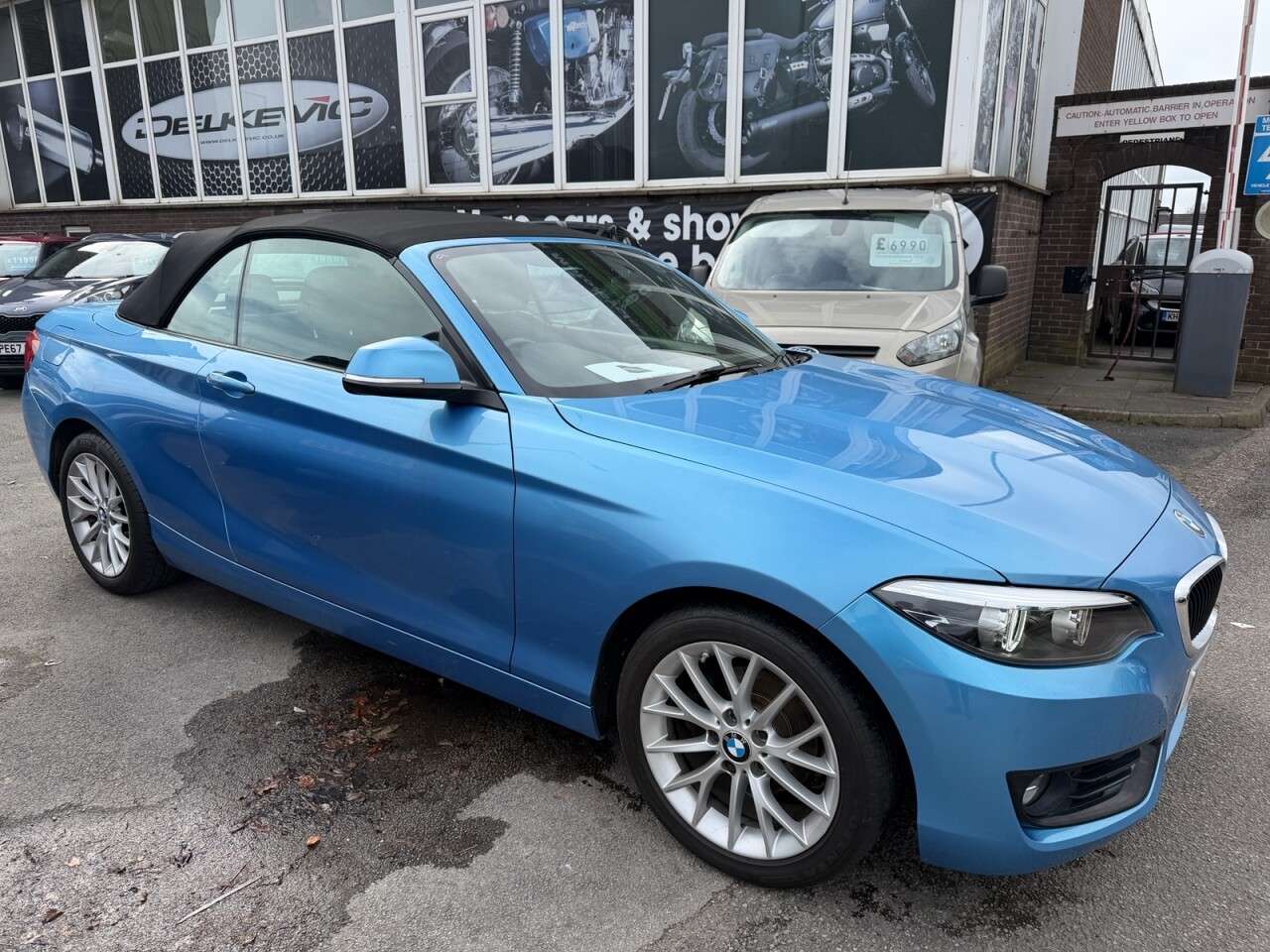 A 2019 BMW 2 SERIES 1.5 218i GPF SE Convertible 2dr Petrol Manual Euro 6 (s/s) (136 ps) Alloys, A 2019 BMW 2 SERIES 1.5 218i GPF SE Convertible 2dr Petrol Manual Euro 6 (s/s) (136 ps) Alloys,